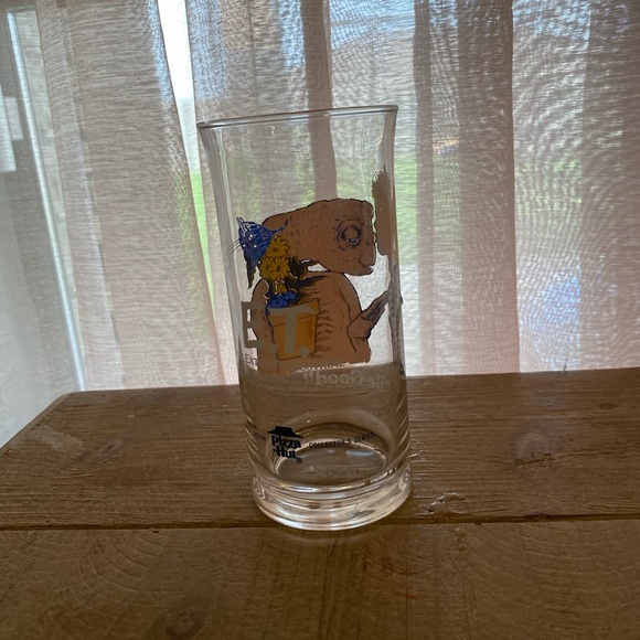 1982 universal studios glass E.T collectors cup - Picture 4 of 6